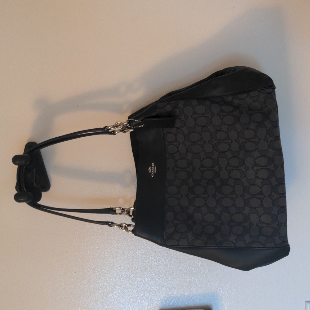 Black Coach Logo 3-compartment Shoulder Bag